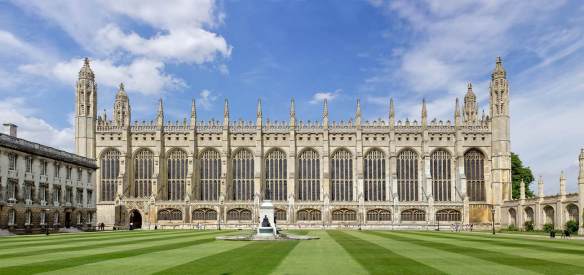 Side view 1446-1515 Photo King's College Chapel, Cambridge, England
